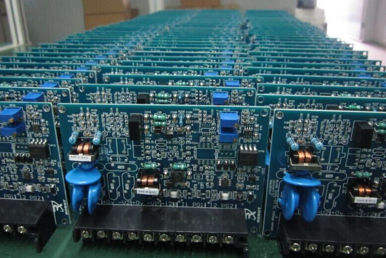 Pcb Assy পিসিবি সমাবেশ সমাধান ডেটা এবং যোগাযোগ তারের জন্য Suntek যোগাযোগ EMS