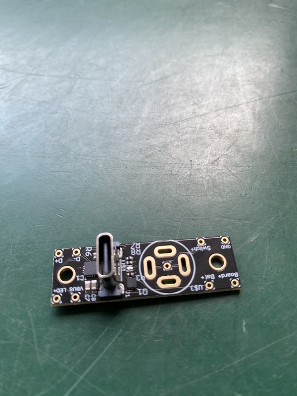 White Silk Screen SMT PCB Assembly 100% E-Test IPC-6012D 1-22 Layer Custom Design with 0.1mm Tolerance
