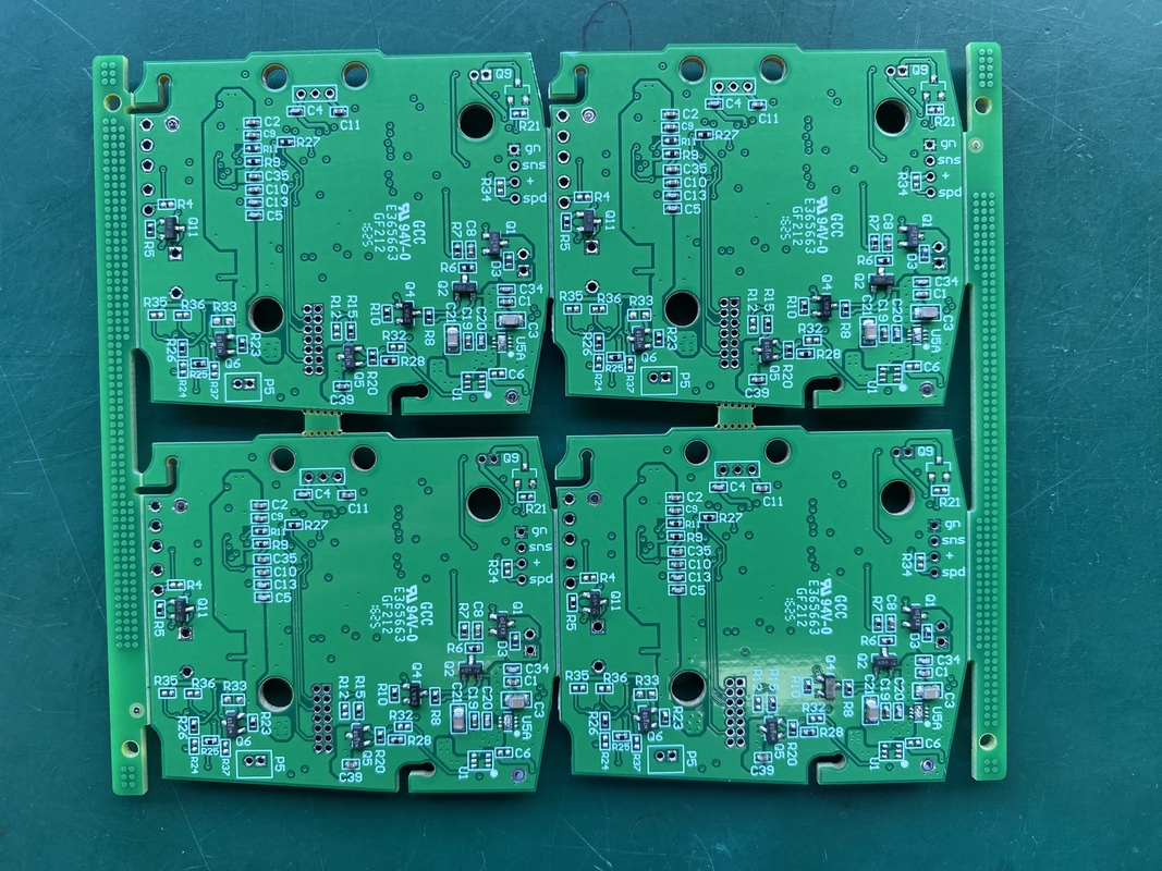 হোয়াইট সোল্ডার মাস্ক পাওয়ার প্রোটেকশন পিসিবি সমাবেশ 1.6 মিমি বেধ এবং রোস সার্টিফিকেশন সহ