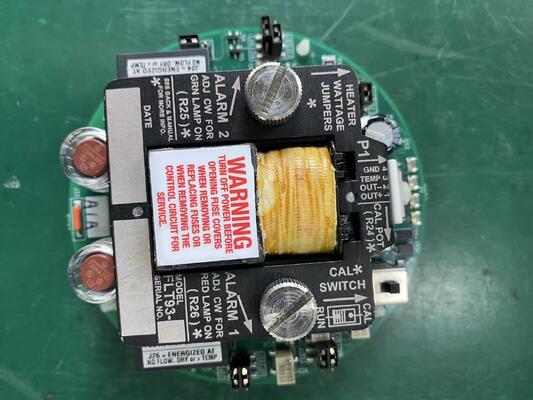 Thickness 0.8mm to 2.0mm Rigid Circuit Board Manufacturing Providing Square PCB Outline Designed for Electronic Manufacturing